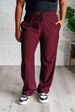 Runner's High Drawstring Joggers in Red Merlot